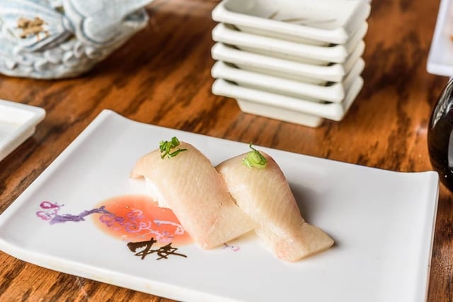 Yellowtail •.